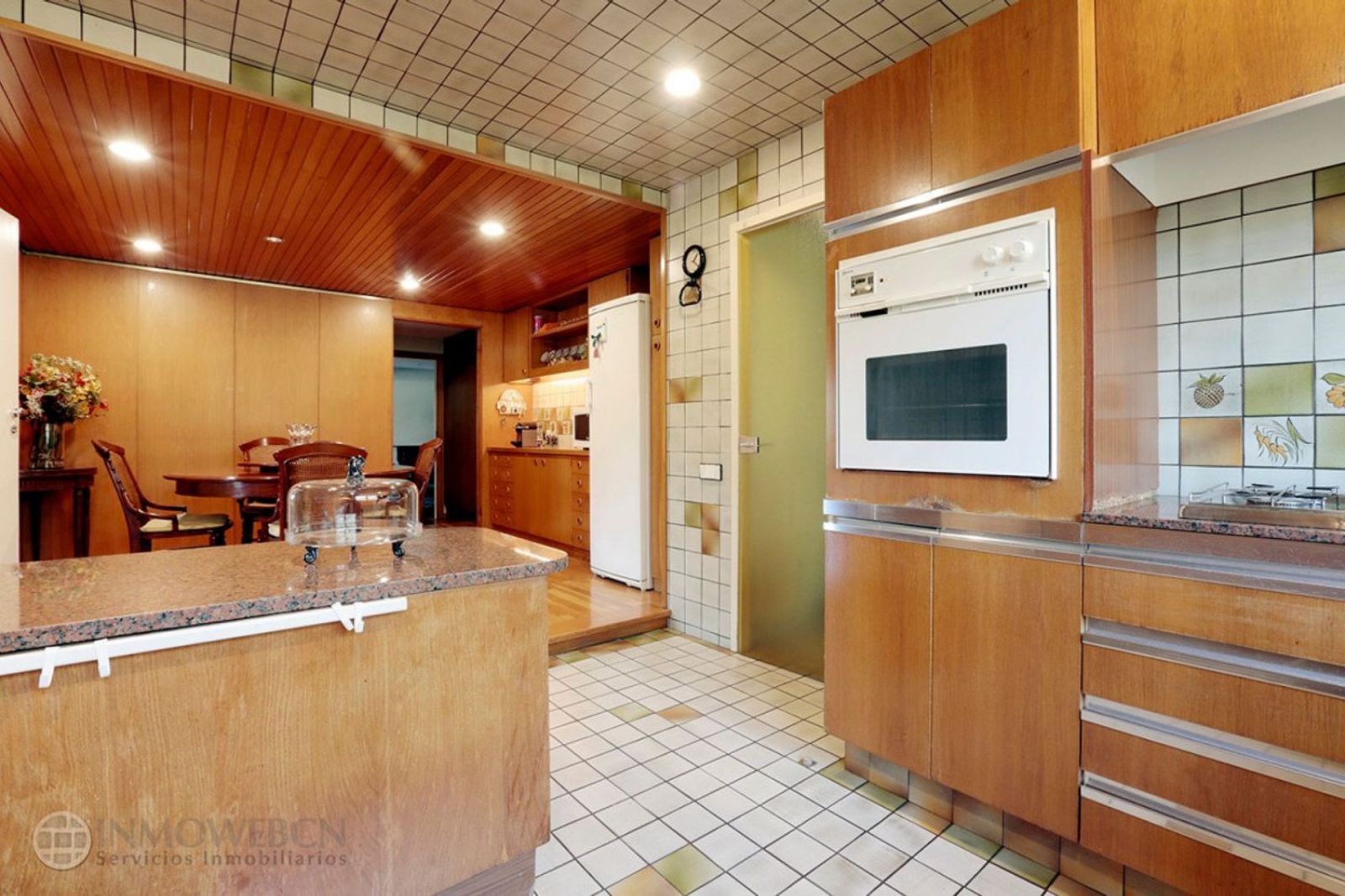 Apartamento de 3 dormitorios, 3 baños y 306m² en venta en Les Tres Torres, Barcelona - foto 16 de 30