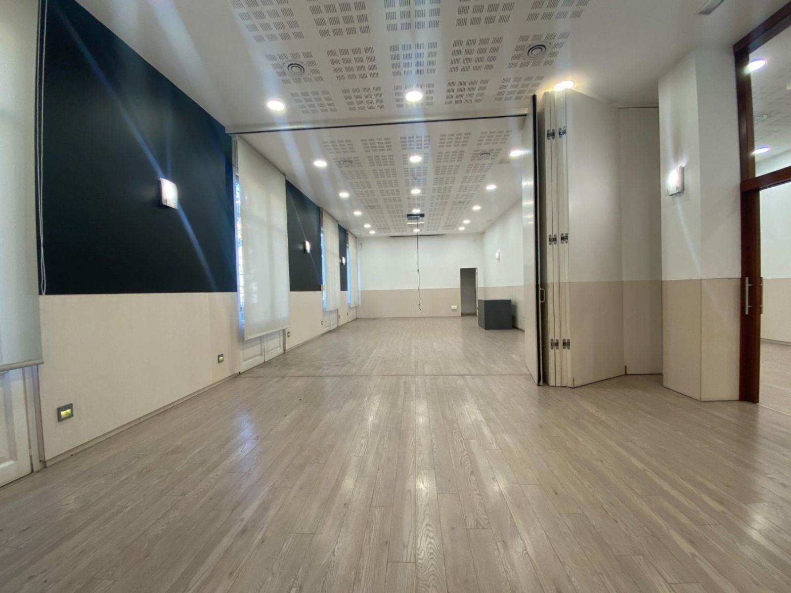 Oficina de 4 baños y 754m² en alquiler en Eixample, Barcelona - foto 17 de 30