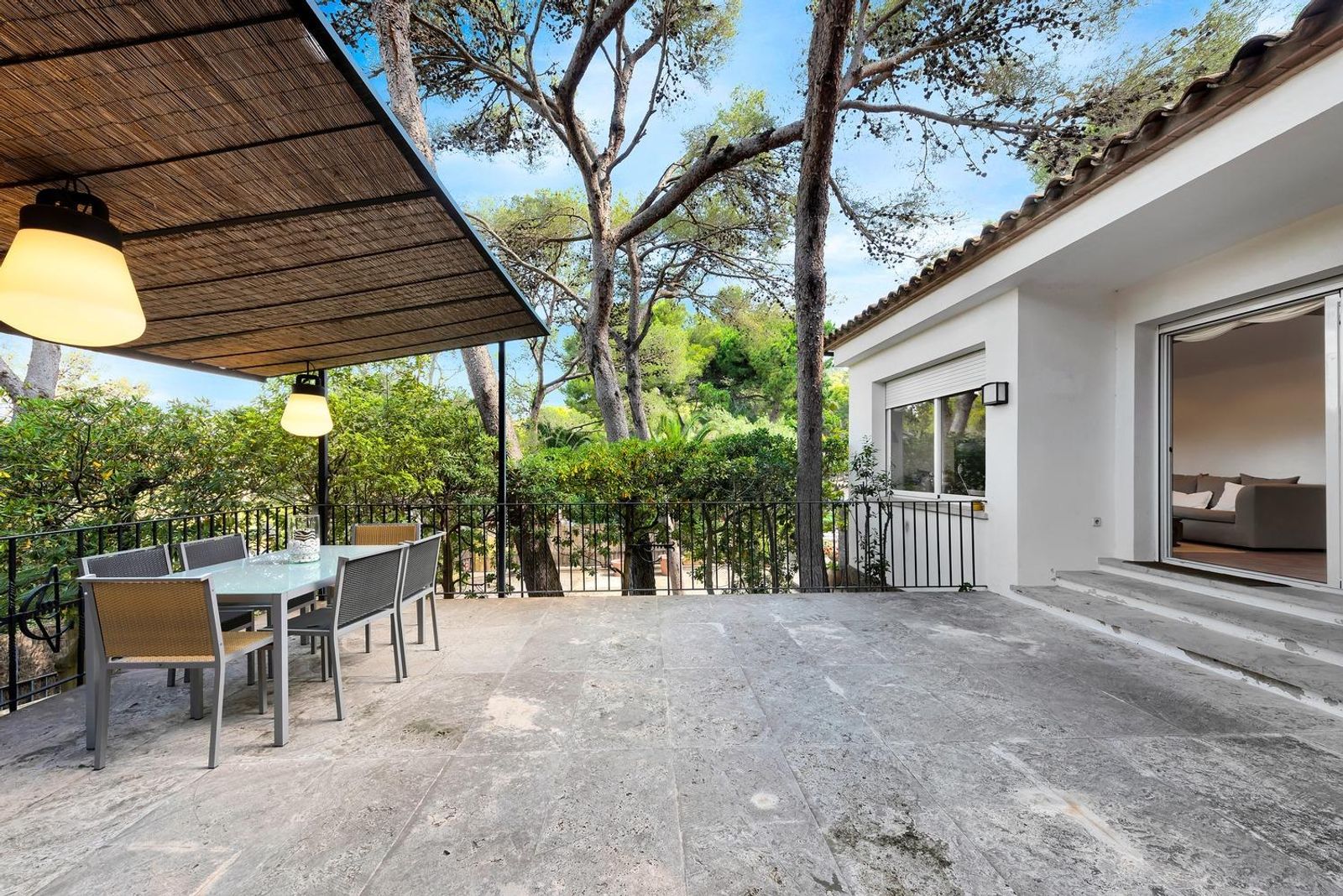 Casa de 6 dormitorios, 6 baños y 450m² en venta en Llafranc, Palafrugell - foto 11 de 50