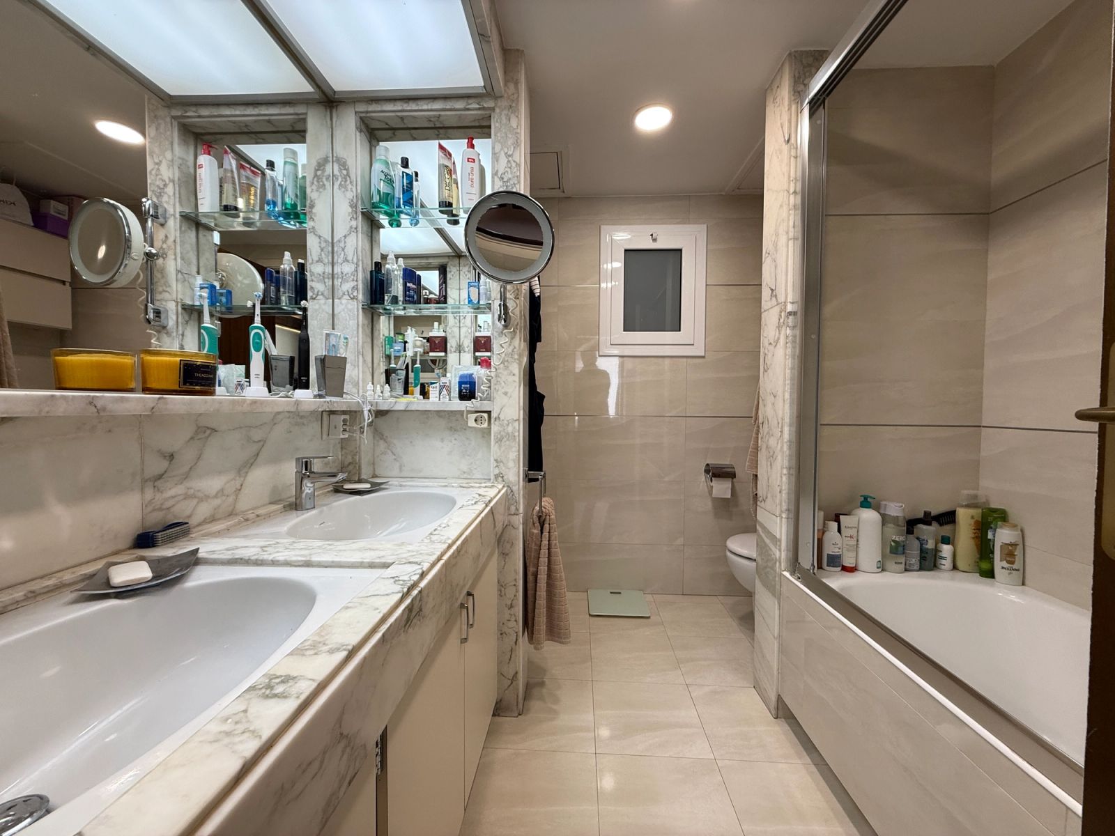 4-bedroom, 3-bathroom 120m² flat for sale in Sant Gervasi, Barcelona - photo 20 of 21