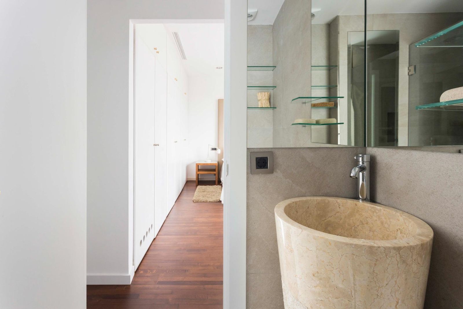 Ático de 4 dormitorios, 4 baños y 350m² en alquiler en Pedralbes, Barcelona - foto 57 de 89