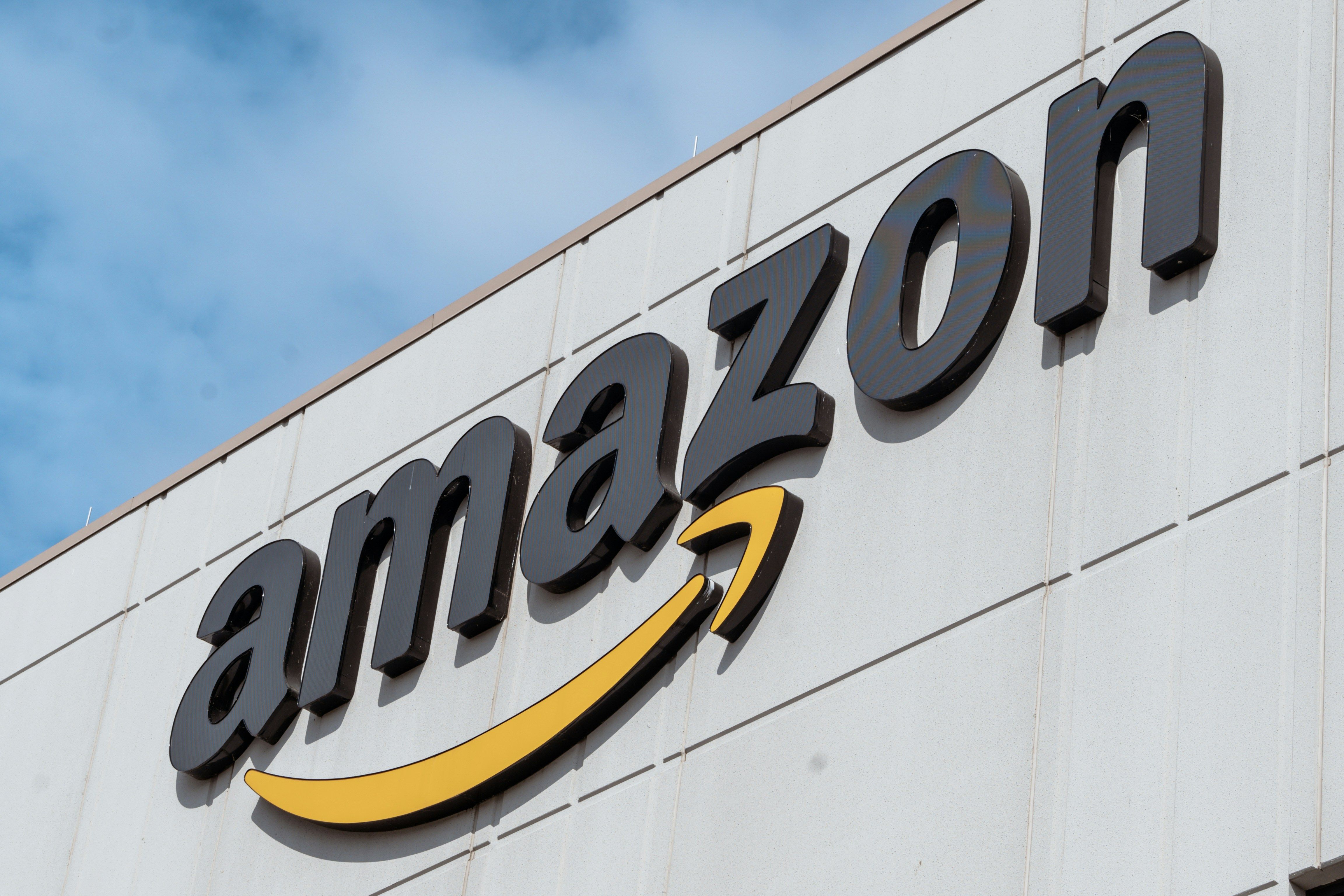 US IG Wrap — Amazon tips the supply scales, Accenture offers steep software concessions