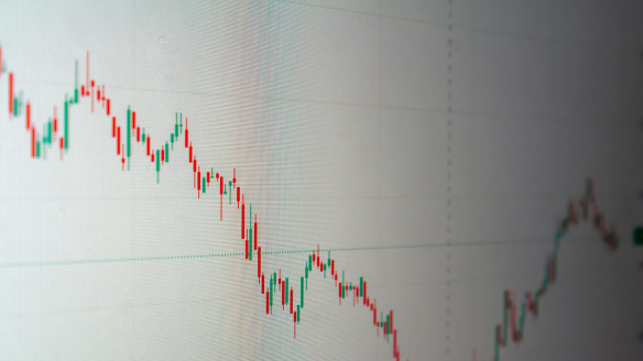US IG Wrap — Higher rates put borrowers on the bench, but M&A funding battles through