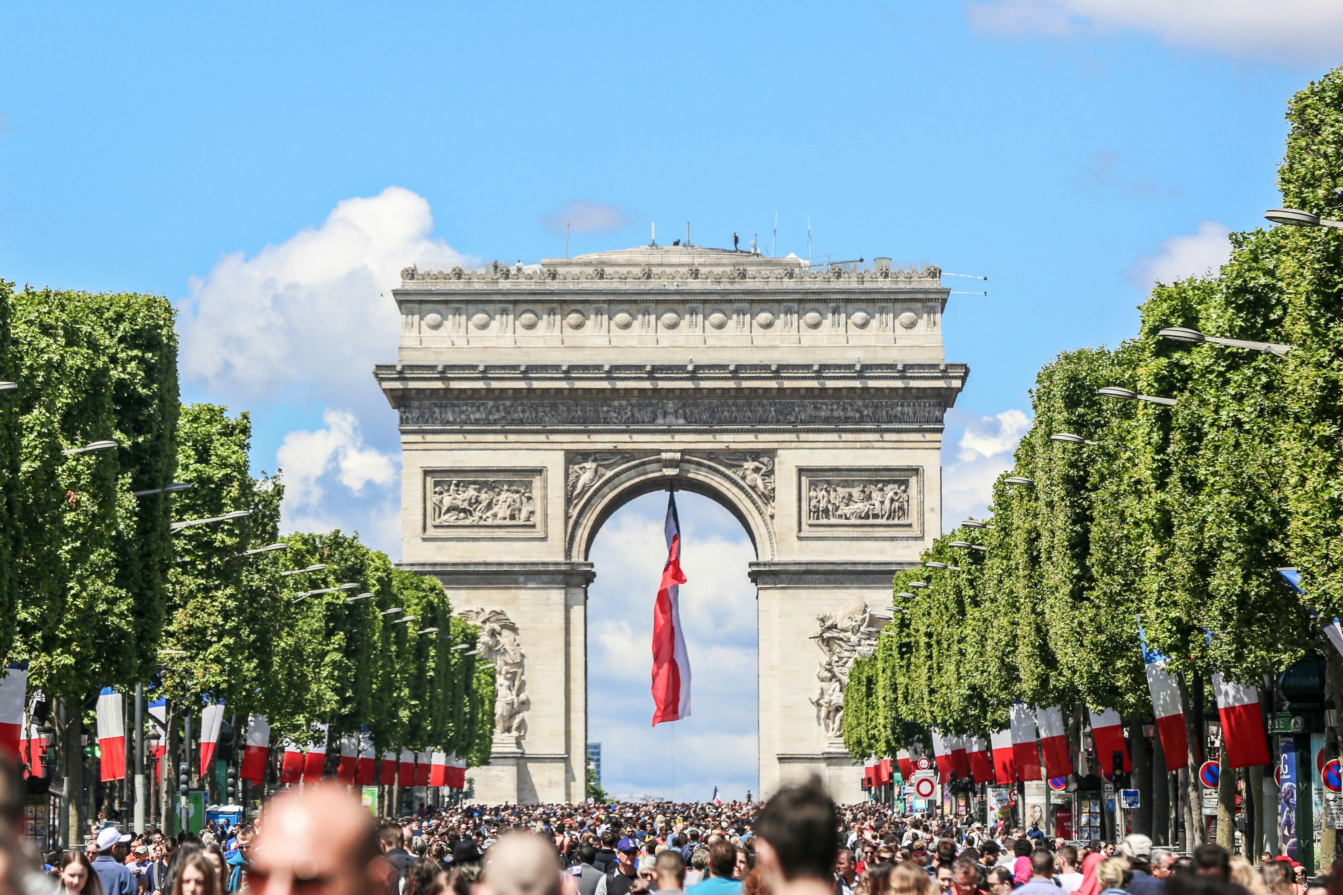 Europe IG Wrap — Bastille Day rush tails off as oil prices rise