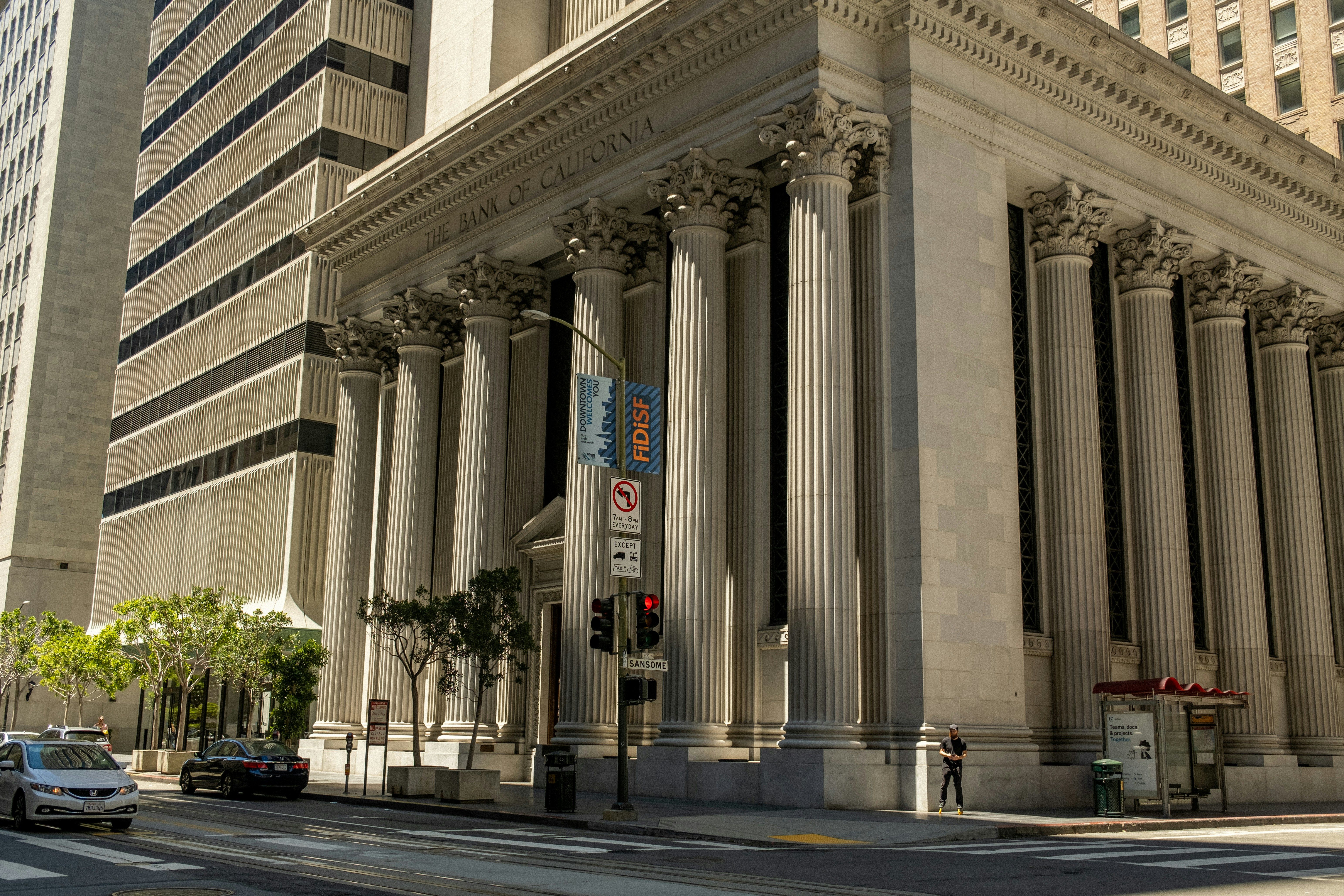 Up-and-coming banks find blueprint to bulk up ABS underwriting volume