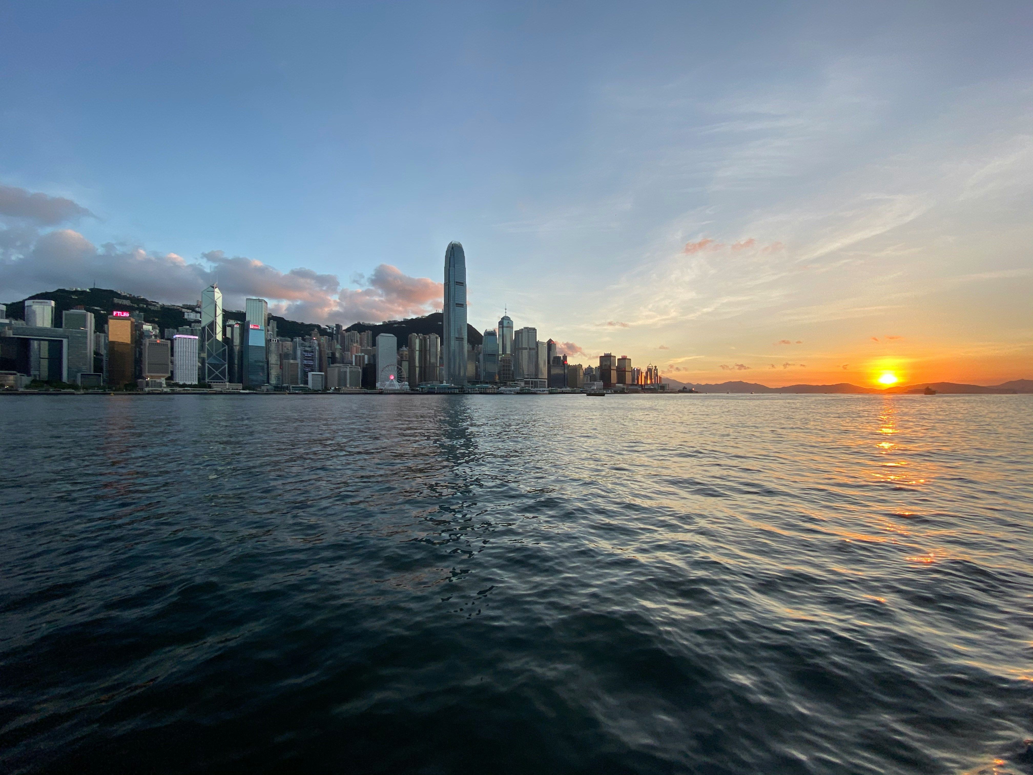 US IG Wrap — Foreign banks step into ceasefire issuance window as earnings approach 