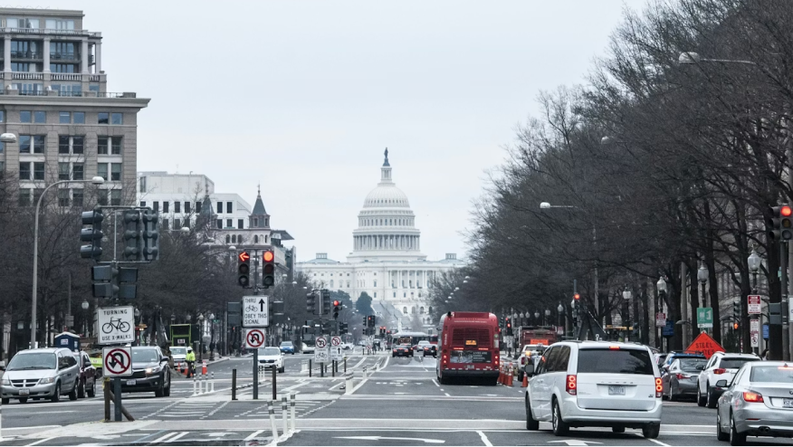 SEC hands CLOs a regulatory break with fund-of-funds clarification