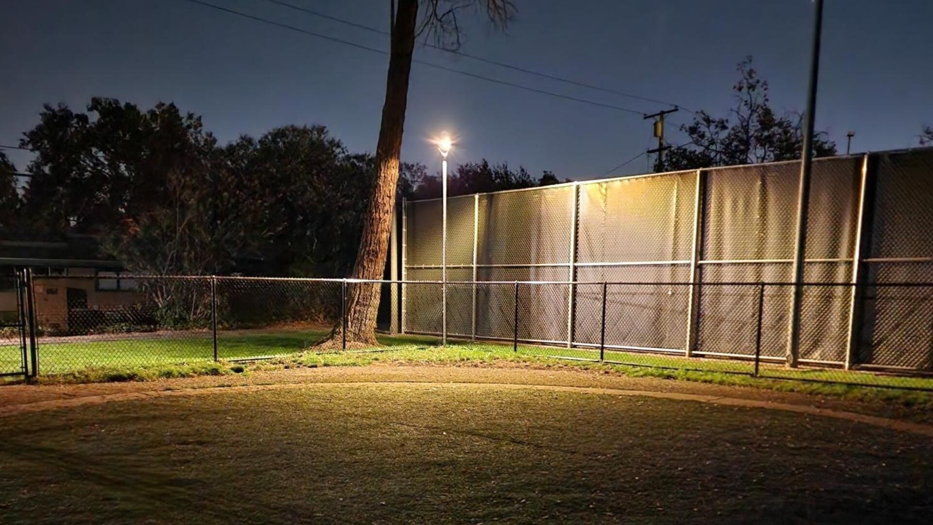 Classic Square Series IPL solar park lighting