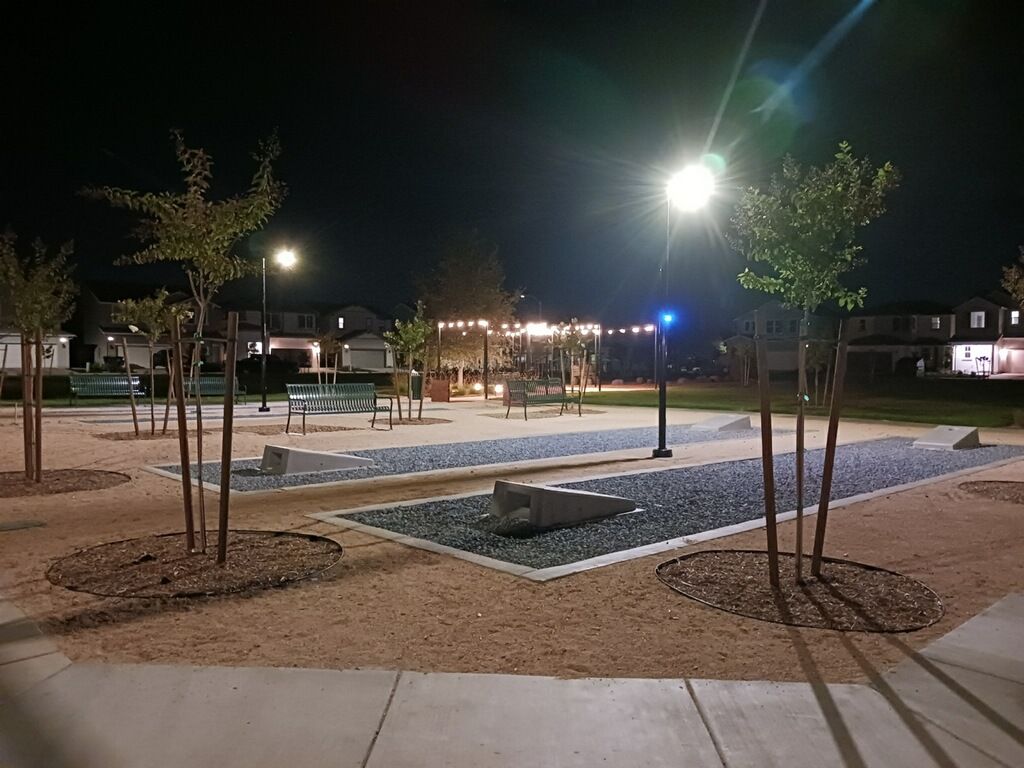 SCL Solar Area Light in Highland Park, CA