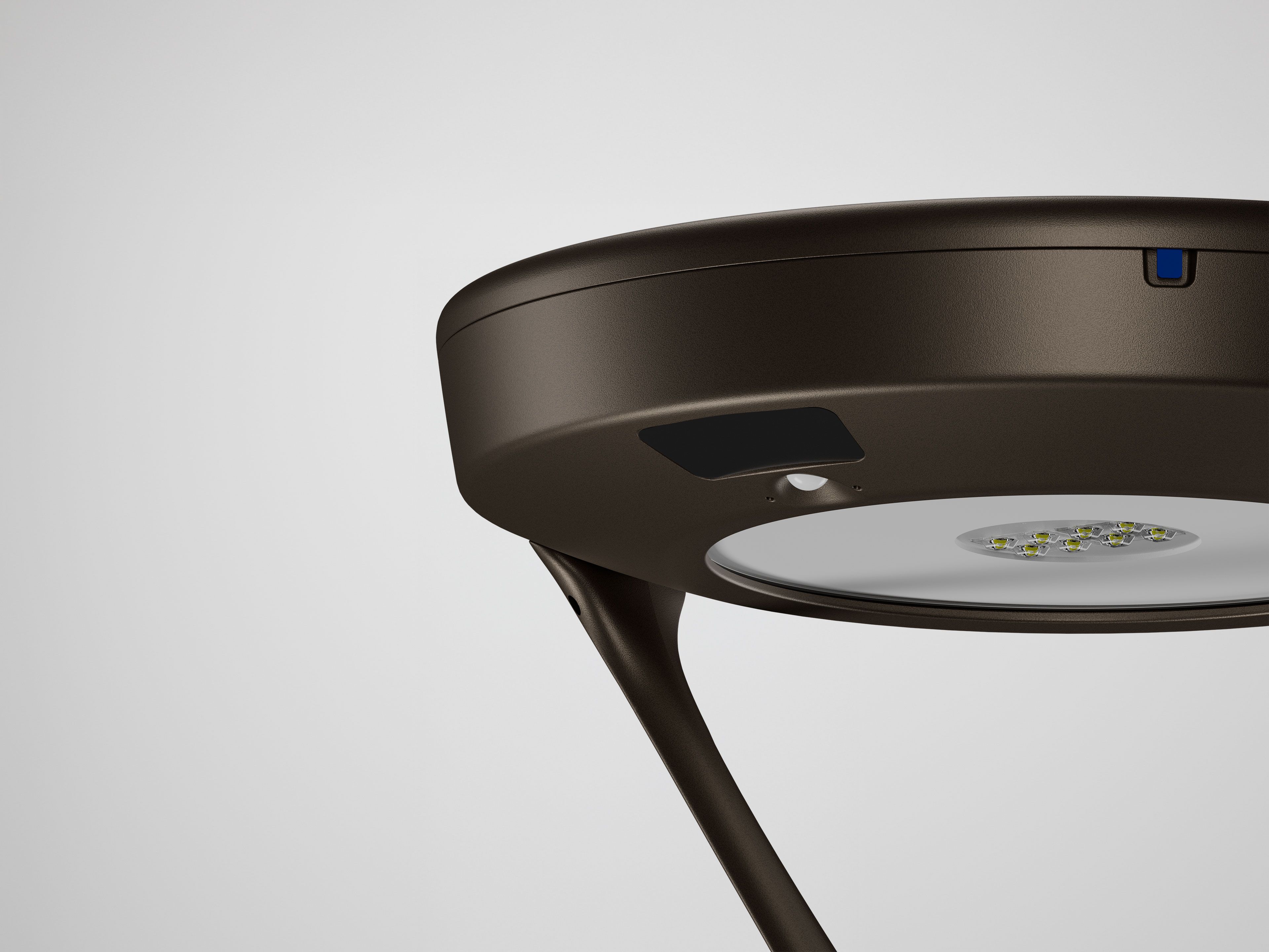 RSL Solar Pole Top Light