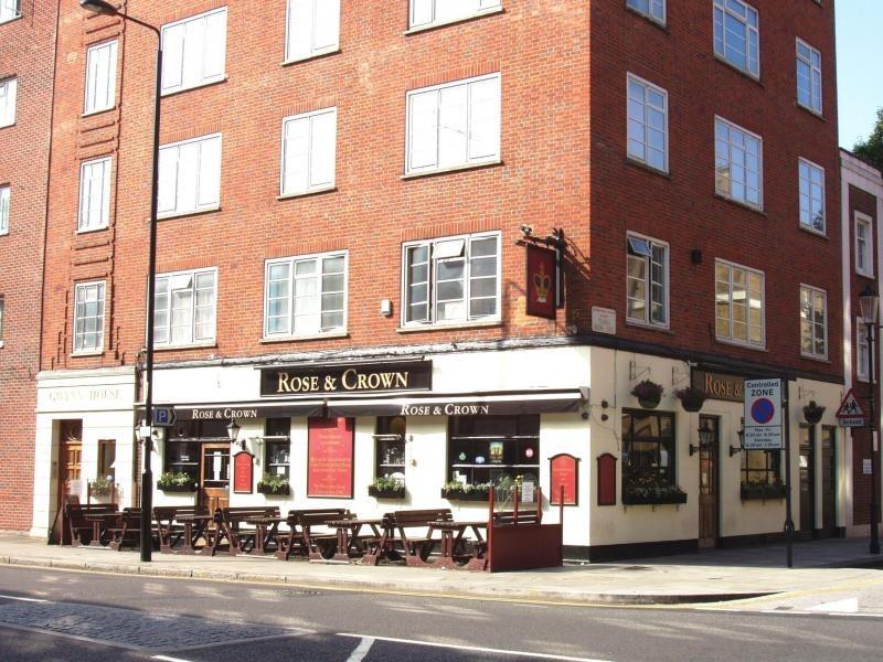 The only good boozer in Chelsea