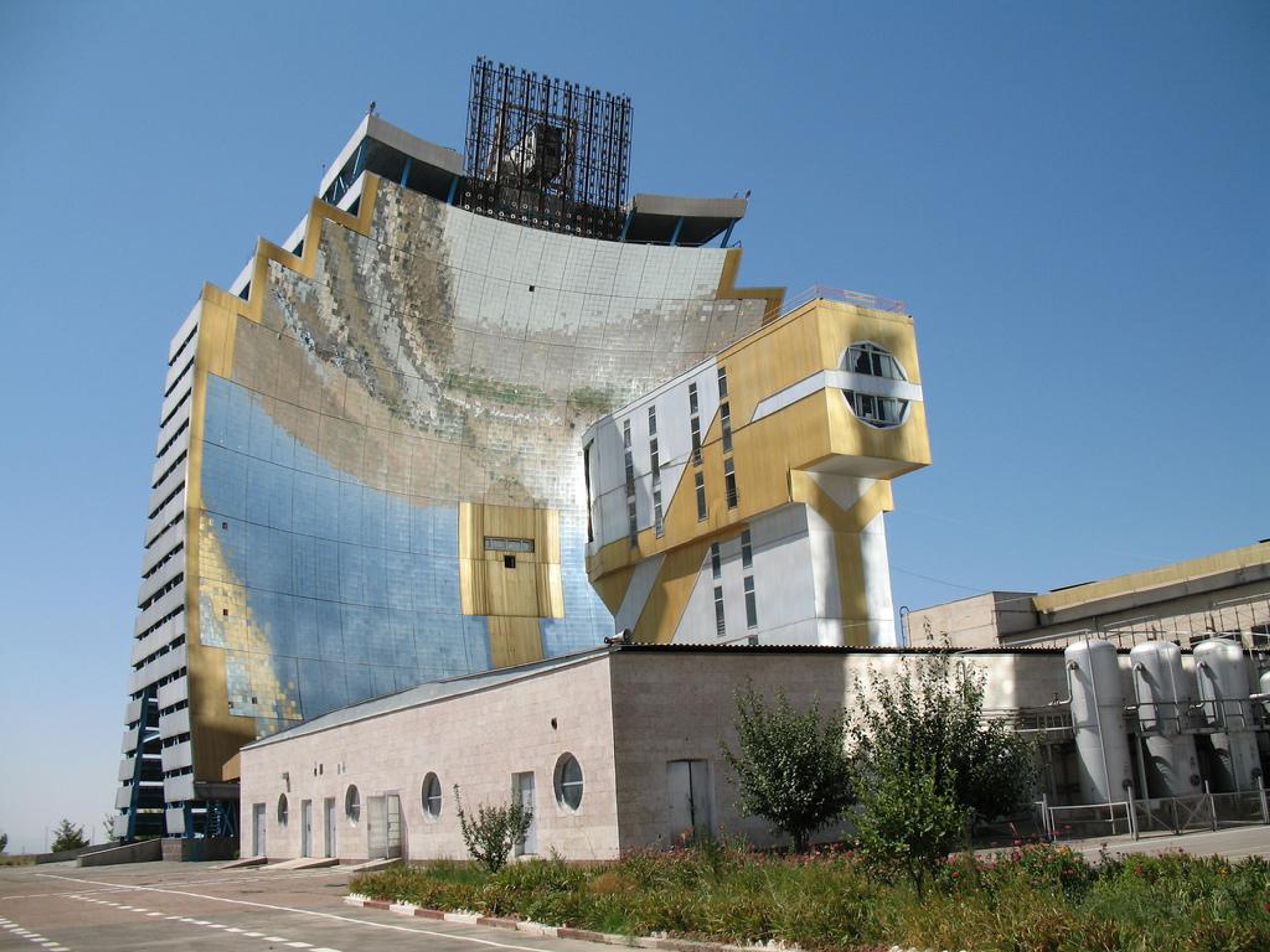 If James Bond was captured in Samarkand, this is what they’d use to laser him