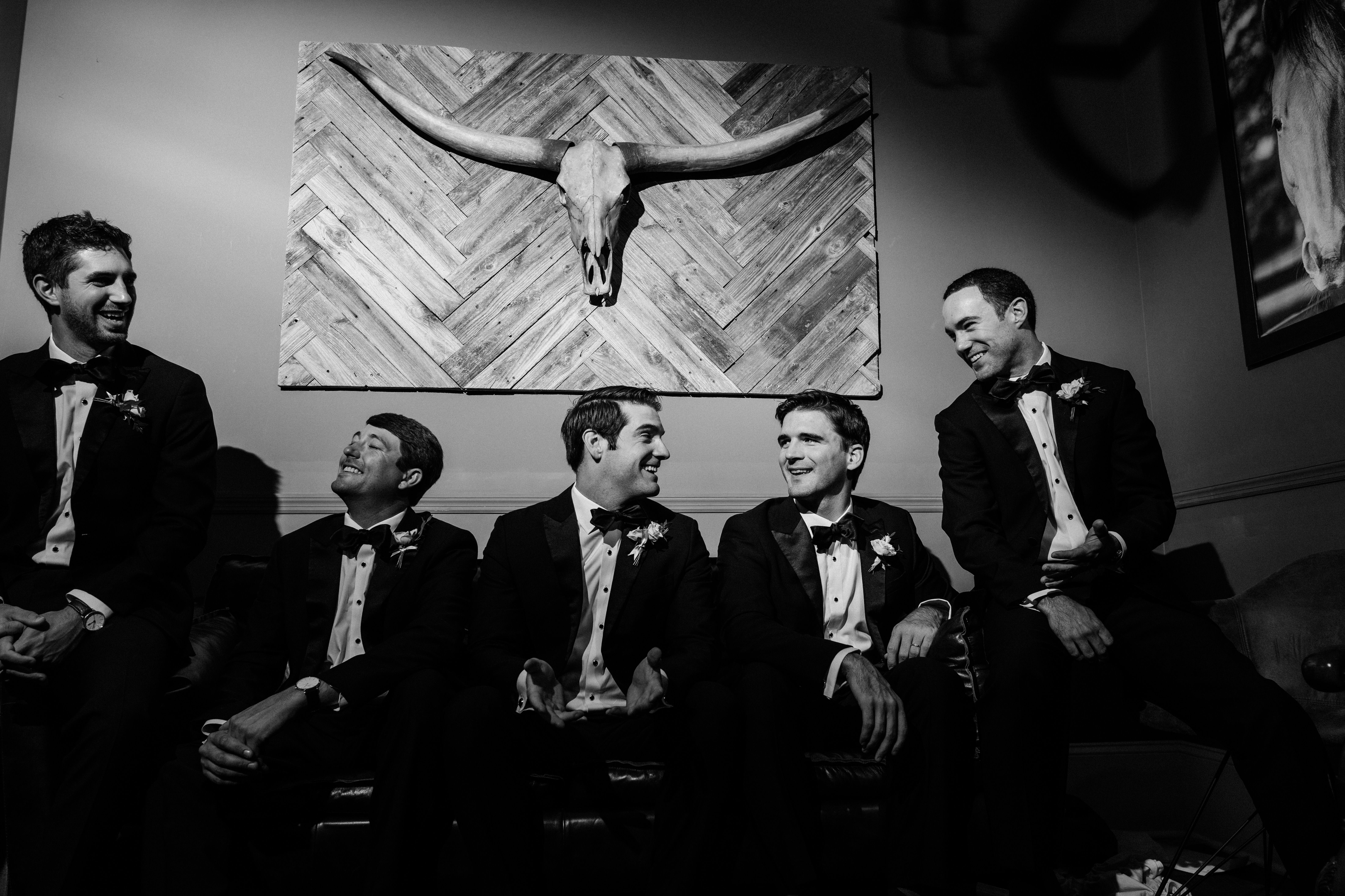 Candid photo of a group of groomsmen