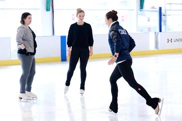 Ice-Skating-Overview-03.webp