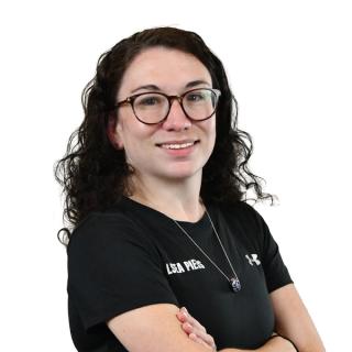 Emily Petre Headshot