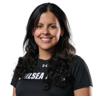 Stephanie Hernandez Headshot