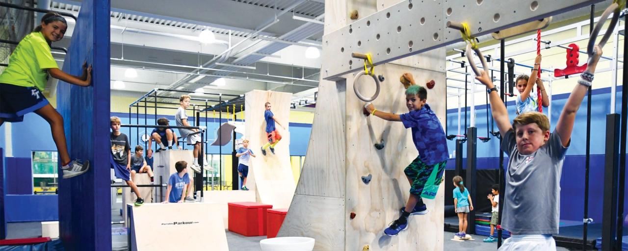campers doing ninja parkour