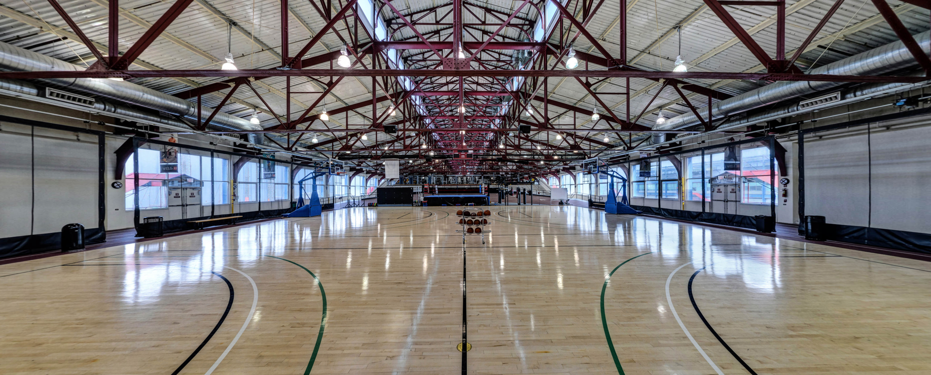 Chelsea Piers Fitness Basketball Courts.png
