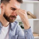 stresszes férfi