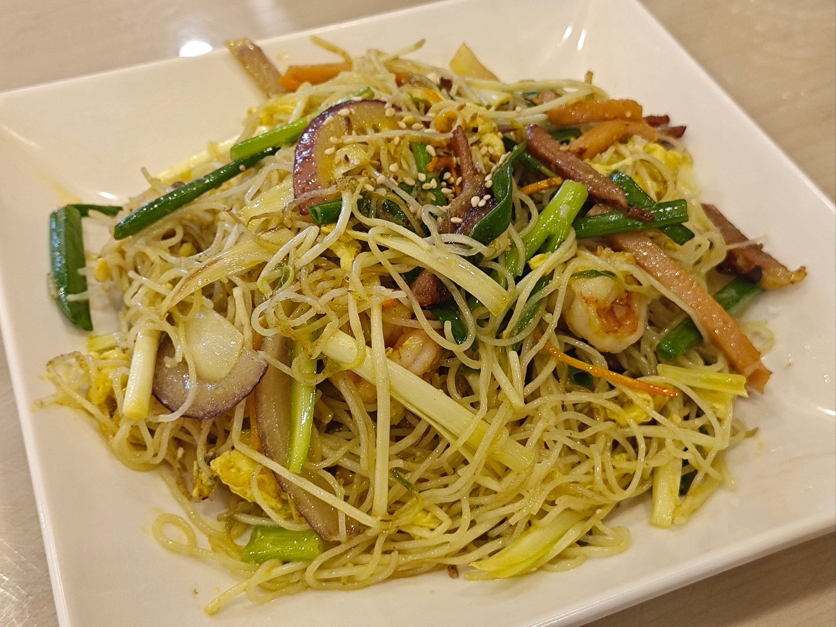 Vegetarian Singapore-Style Vermicelli