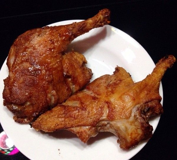 Crispy Aromatic Duck (1/4)