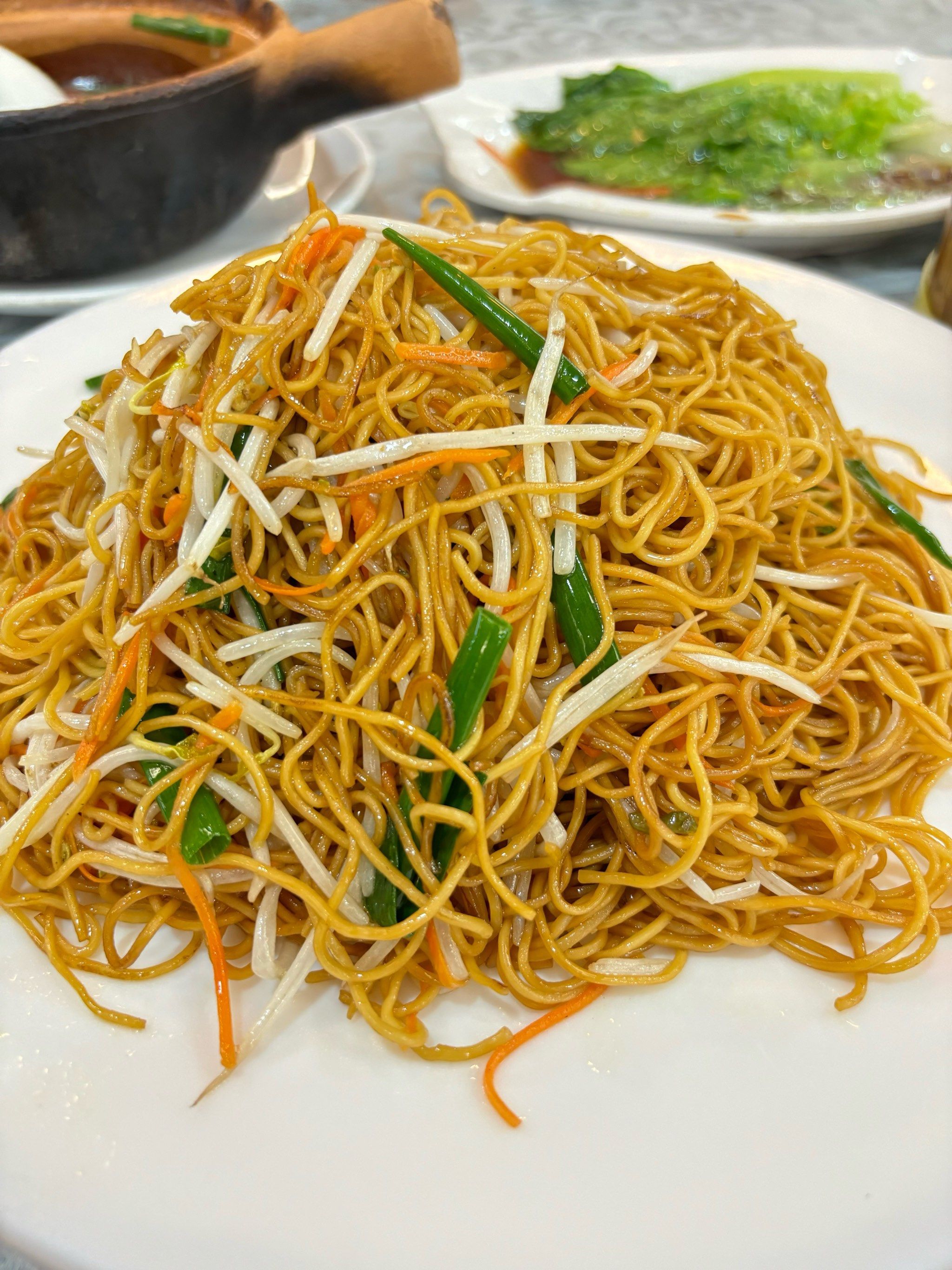 Sprout Fried Noodles