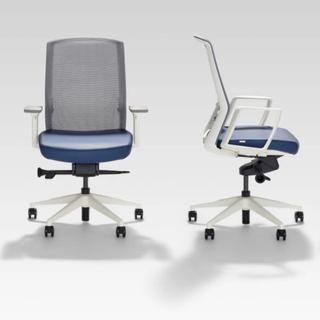 Front and side view of office chair