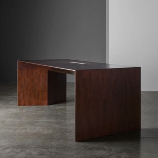Meich table side profile