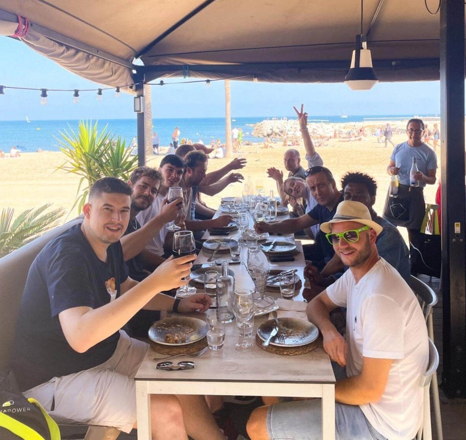 Barcelona Incentive Travel Extrapower lunch at the beach