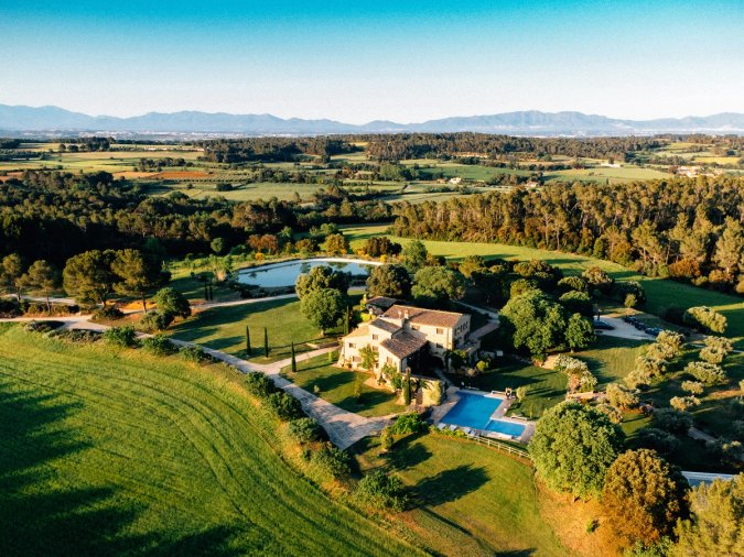 nessout_corporate country retreats 3