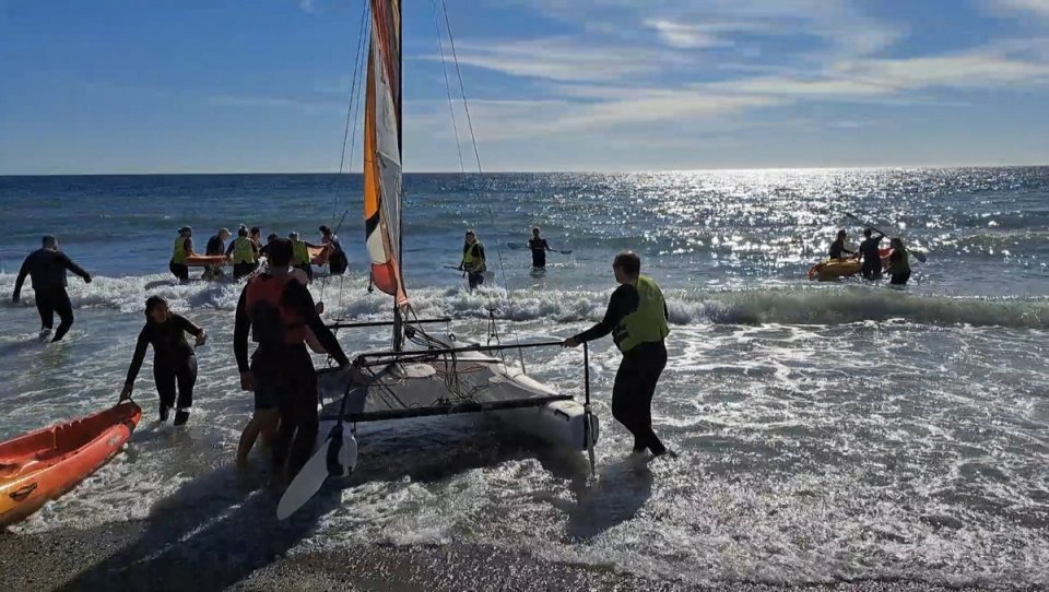 Bedrijfsuitje Spanje Andalusië Teambuilding activiteit watersport
