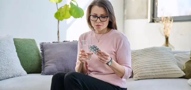 13 Foundayo Side Effects and How to Stay Consistent on Treatment