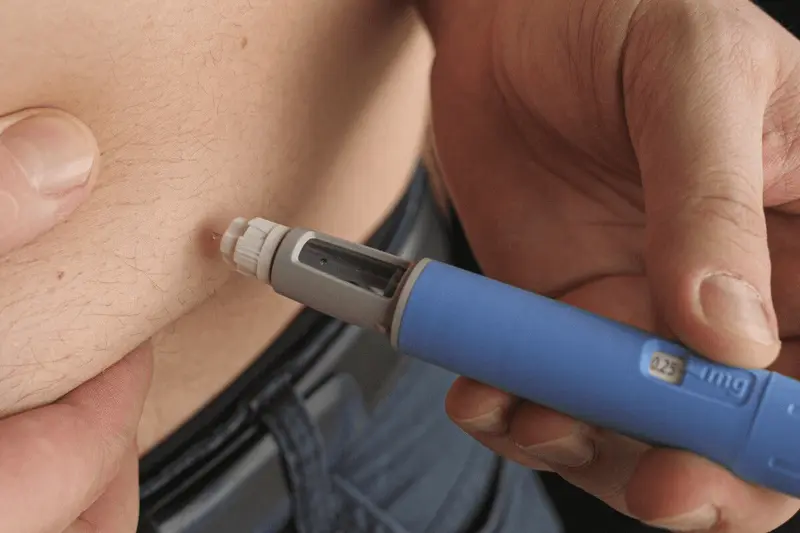 applying injection - What to Do When Semaglutide Stops Working