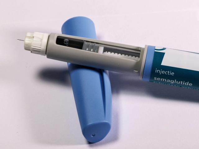 Illustration explaining how semaglutide supports weight loss in the body