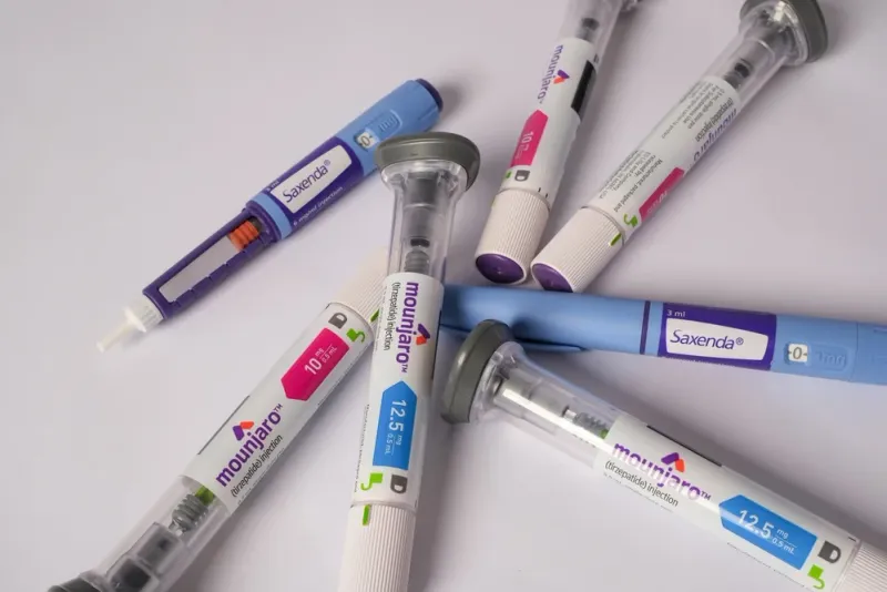 medications - Tirzepatide vs Semaglutide Side Effects