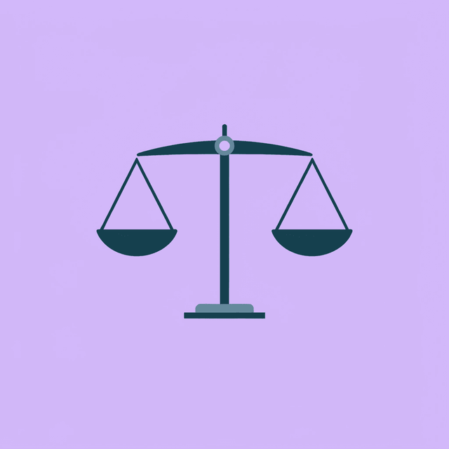 Balance scale comparing oral semaglutide (requires fasting adherence) versus injectable semaglutide (consistent regardless of meals)