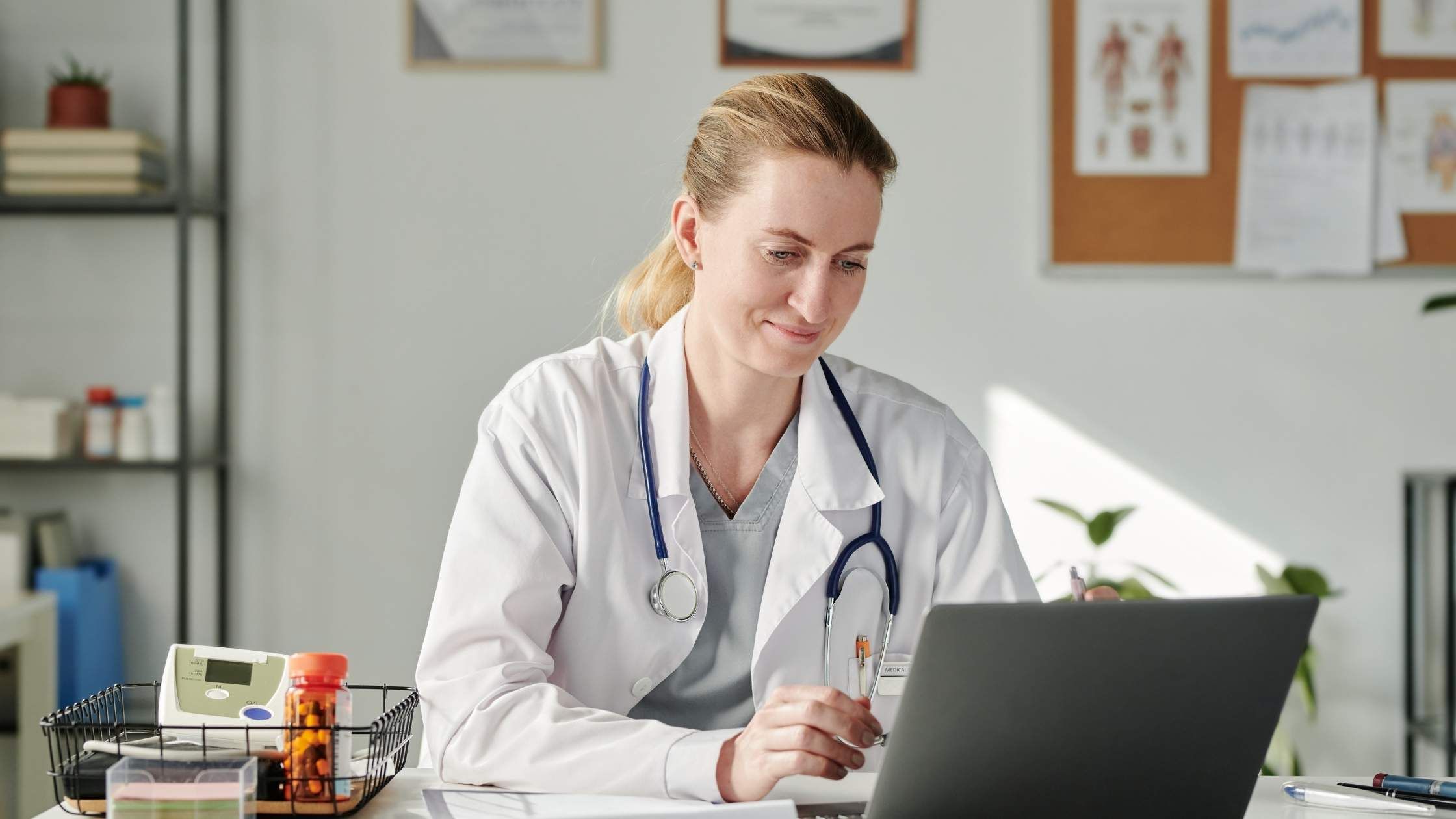 What Is a Safe Compounded Tirzepatide Dosage for Beginners? | MeAgain
