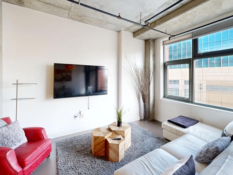 Modern Downtown Loft