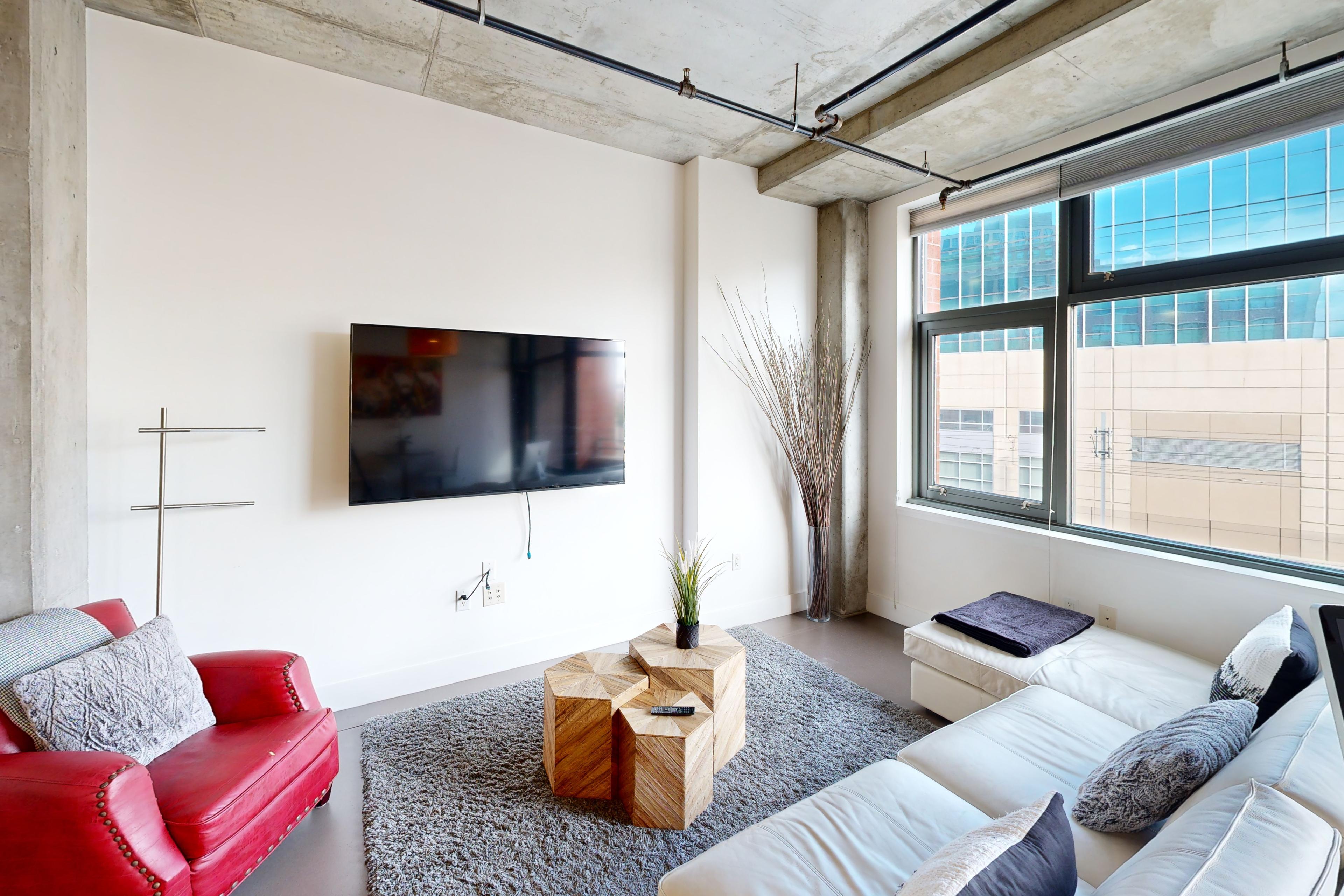 Modern Downtown Loft