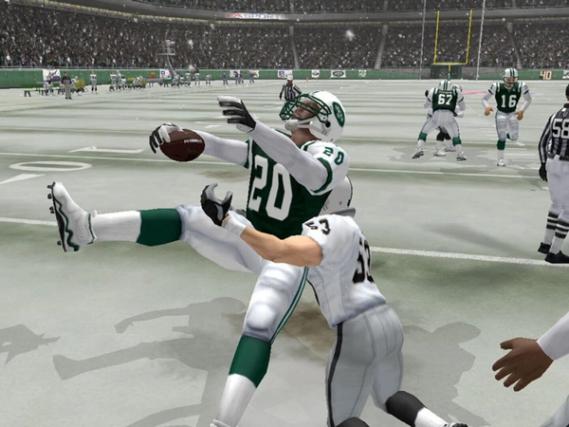 Madden NFL 2004 screenshot 1