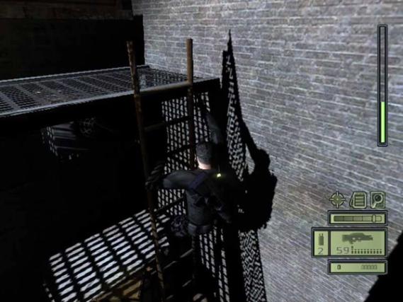 Tom Clancy's Splinter Cell screenshot 2