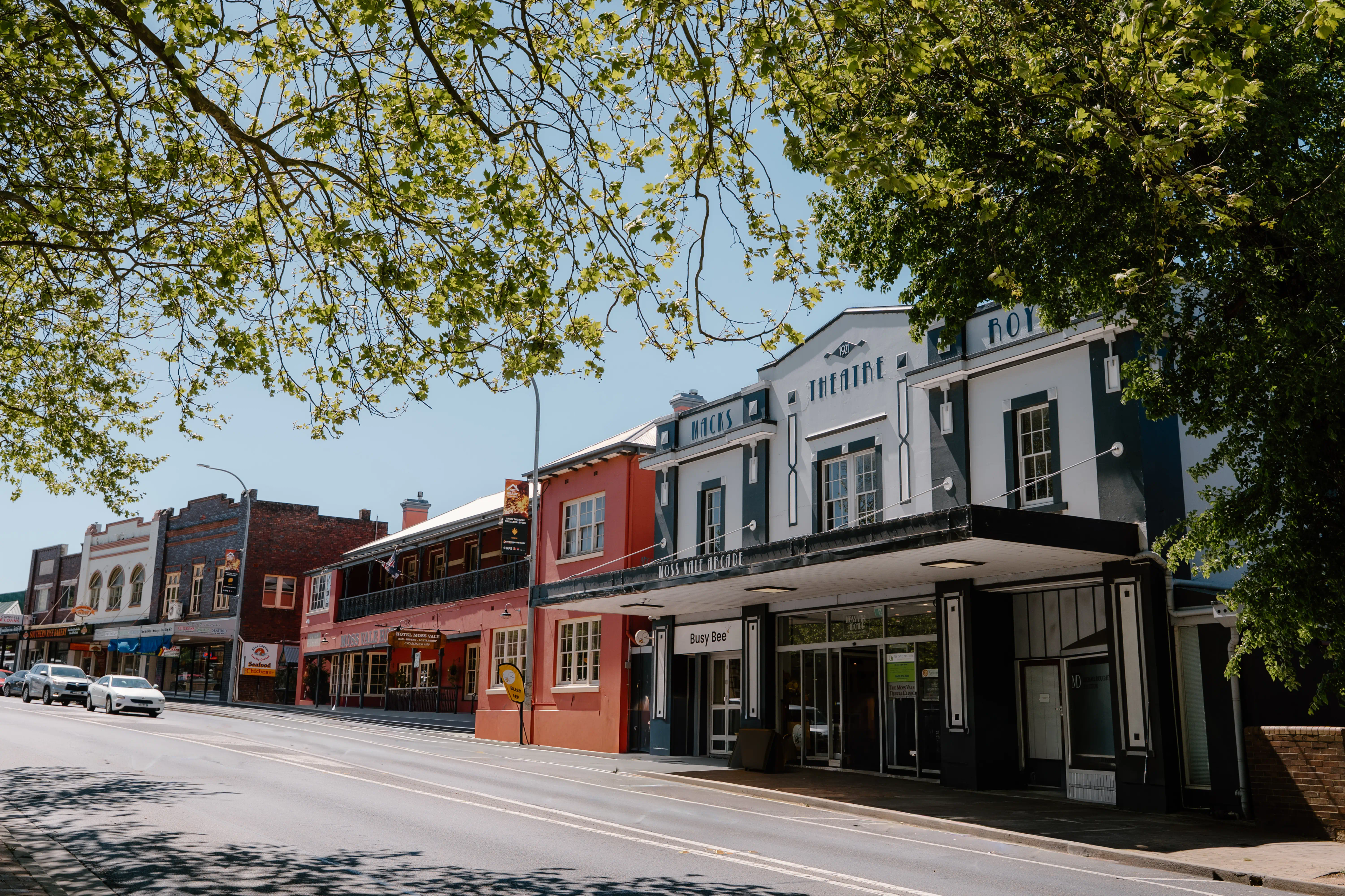 Moss Vale town centre on a sunny spring day, looking over Argyle street near Layton Gardens