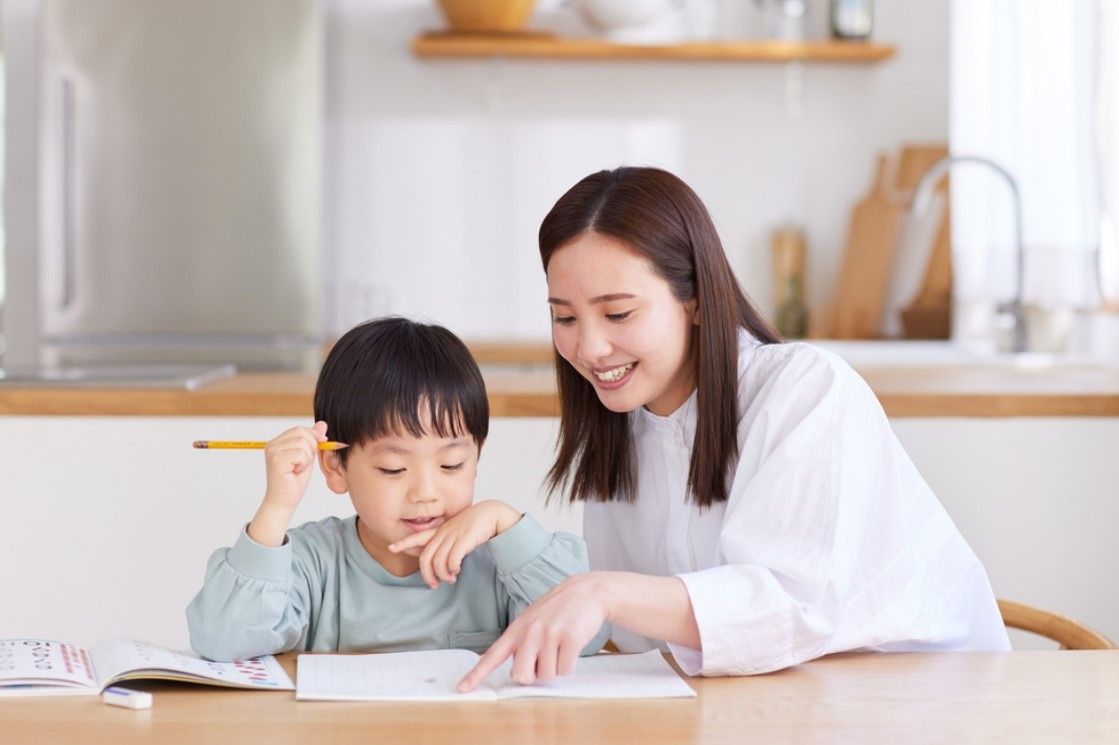 Çocuklarda işitsel bellek ve dil gelişimini destekleyen kitap okuma etkinliği