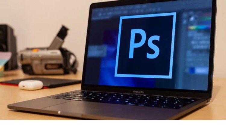 Adobe Photoshop CC: A beginners to pro level