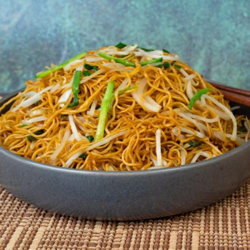 Cantonese Chow Mein (่ฑๆฒน็็้บต)