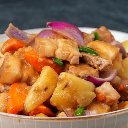 Braised Pork with Potatoes (่ฏไป็่ฑฌ่)