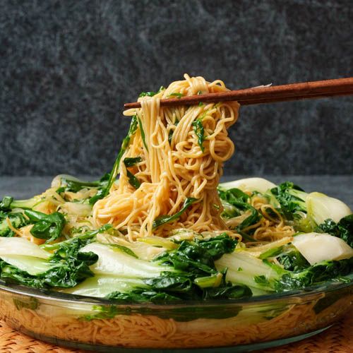 Ginger Scallion Noodles (่่ฅๆ้บต๏ผ