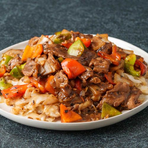 Beef Chow Fun with Gravy (่ฑๆค็ๆฒณ)