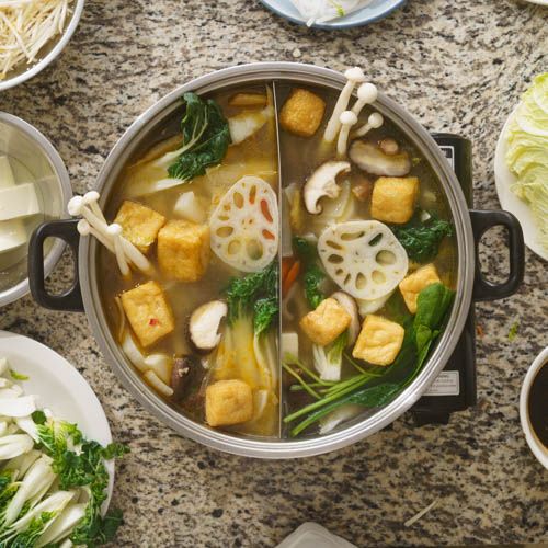 Vegetarian Hot Pot (็ด ่็ซ้)