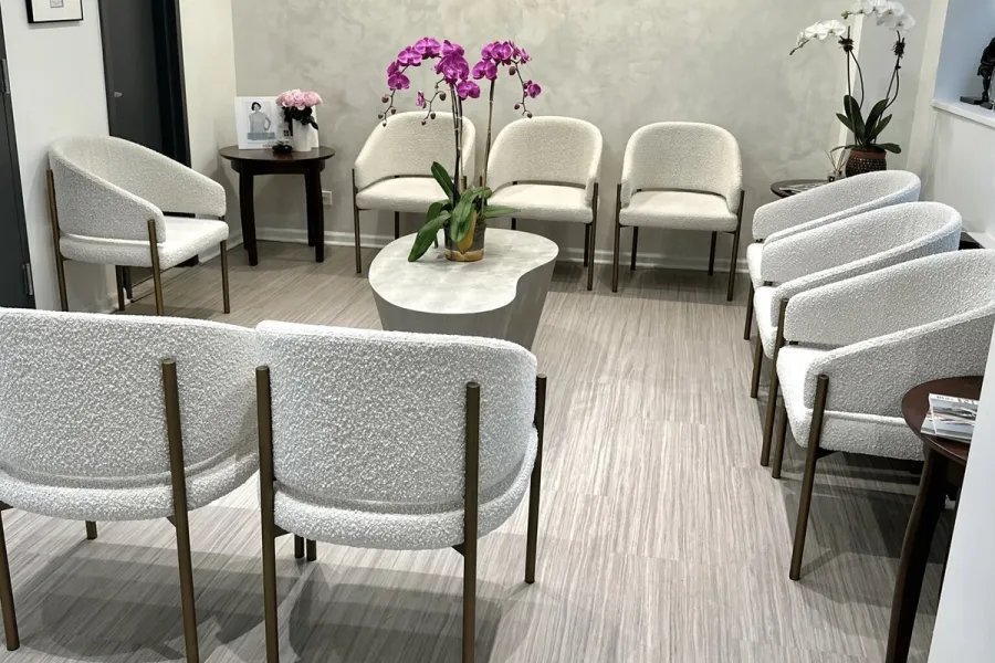 Day Dermatology & Aesthetics clinic.